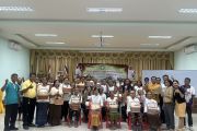 โครงการฝึกอบรมอาชีพสานตะกร้าหวายเทียมในกลุ่มผู้ว่างงานและผู้สูงอายุ